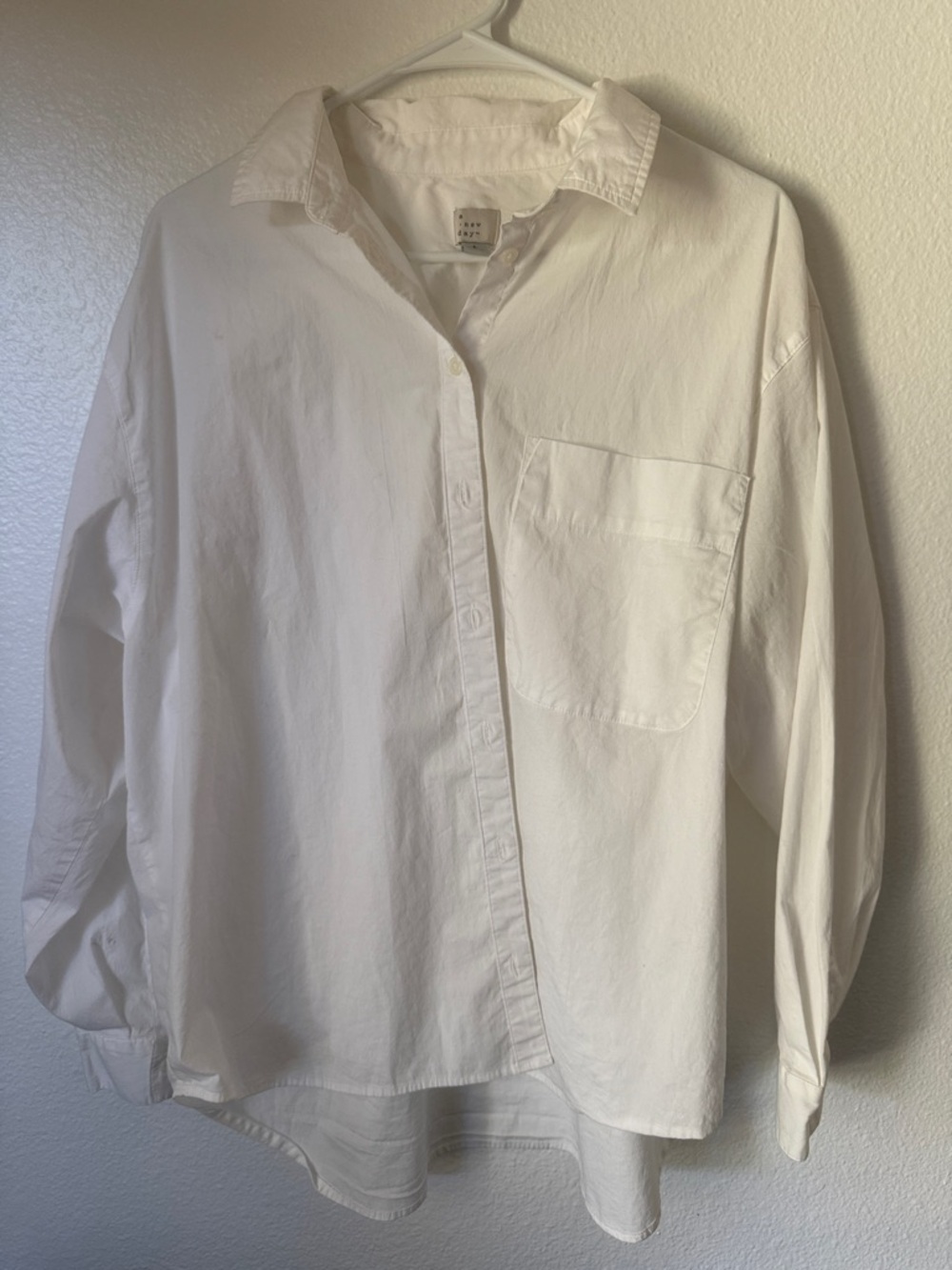 A New Day Sz Large Collared Button Down Long Sleeve Shirt - Cotton / Spandex
